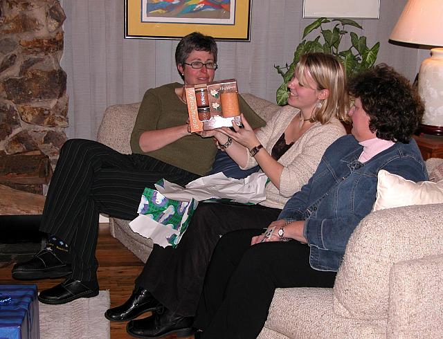 Hanukah Party 20060101 035