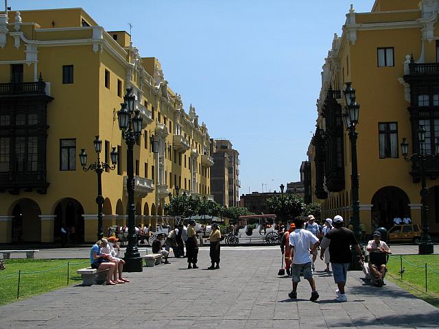 AZ067