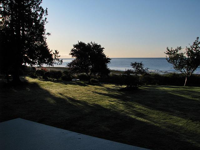 201110 023