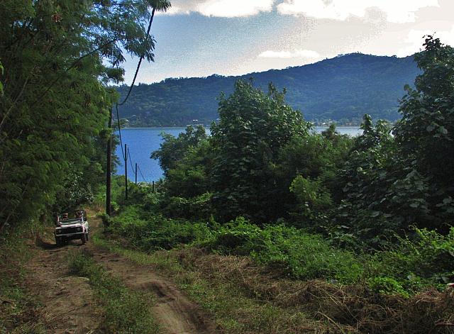 Another 4x4 was following us