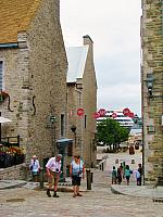 201107 781